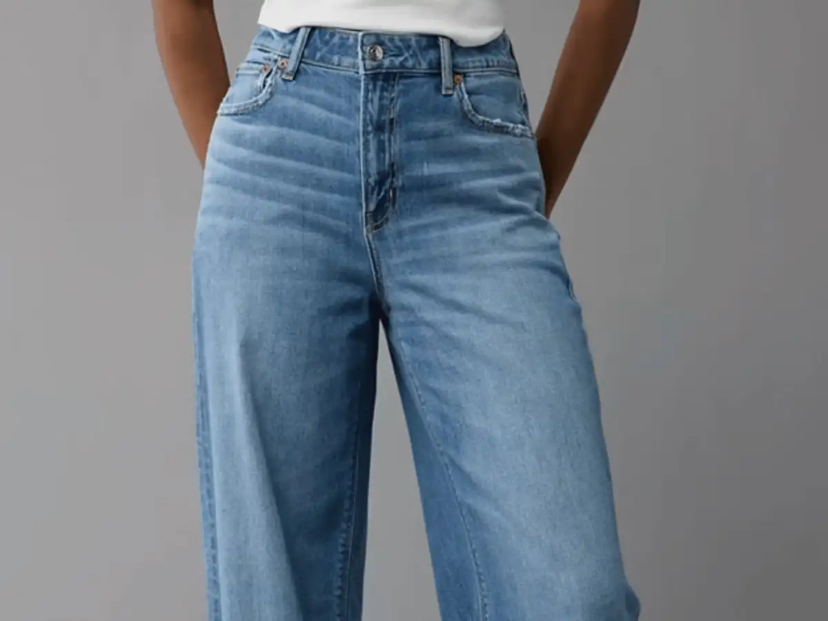 Free AE Jeans for Life: Win 1 of 400 Instant Jeans!