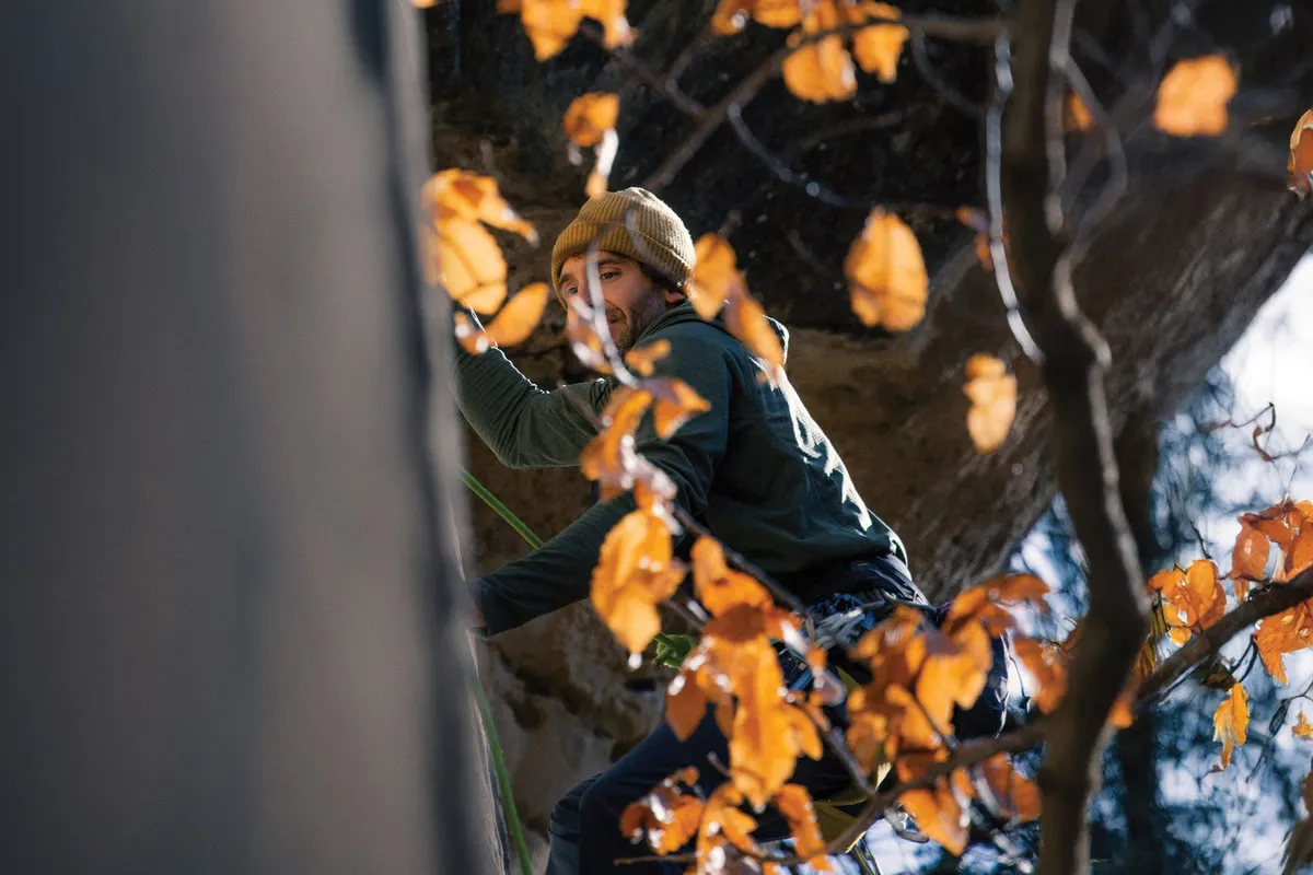 Free Black Diamond Mountaineering Kit: Win a 4-Day Mount Rainier Climb + $10,000 Gear!