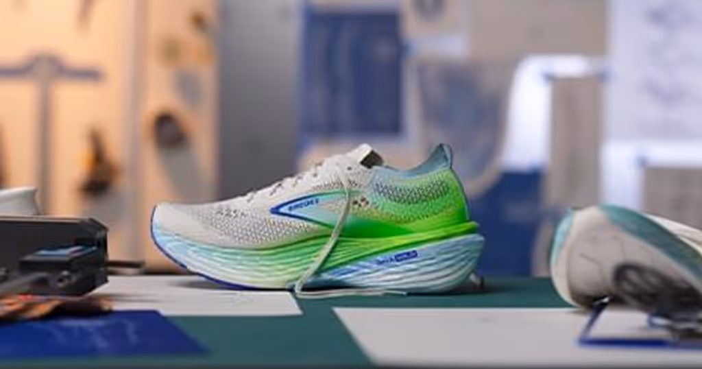 Free Brooks Shoes: 100 Winners in Strava Challenge!