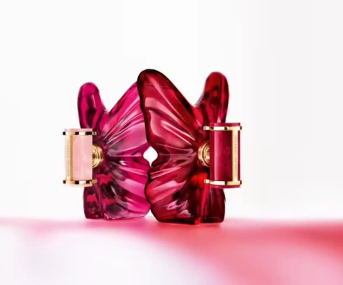 Free Carolina Herrera Perfume Sample: Facebook Users Only