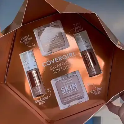 Free Covergirl TruBlend Summer Glow Box: Get 4 Amazing Products + Enter to Win!