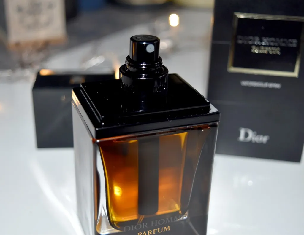 FREE Dior Homme Parfum Sample