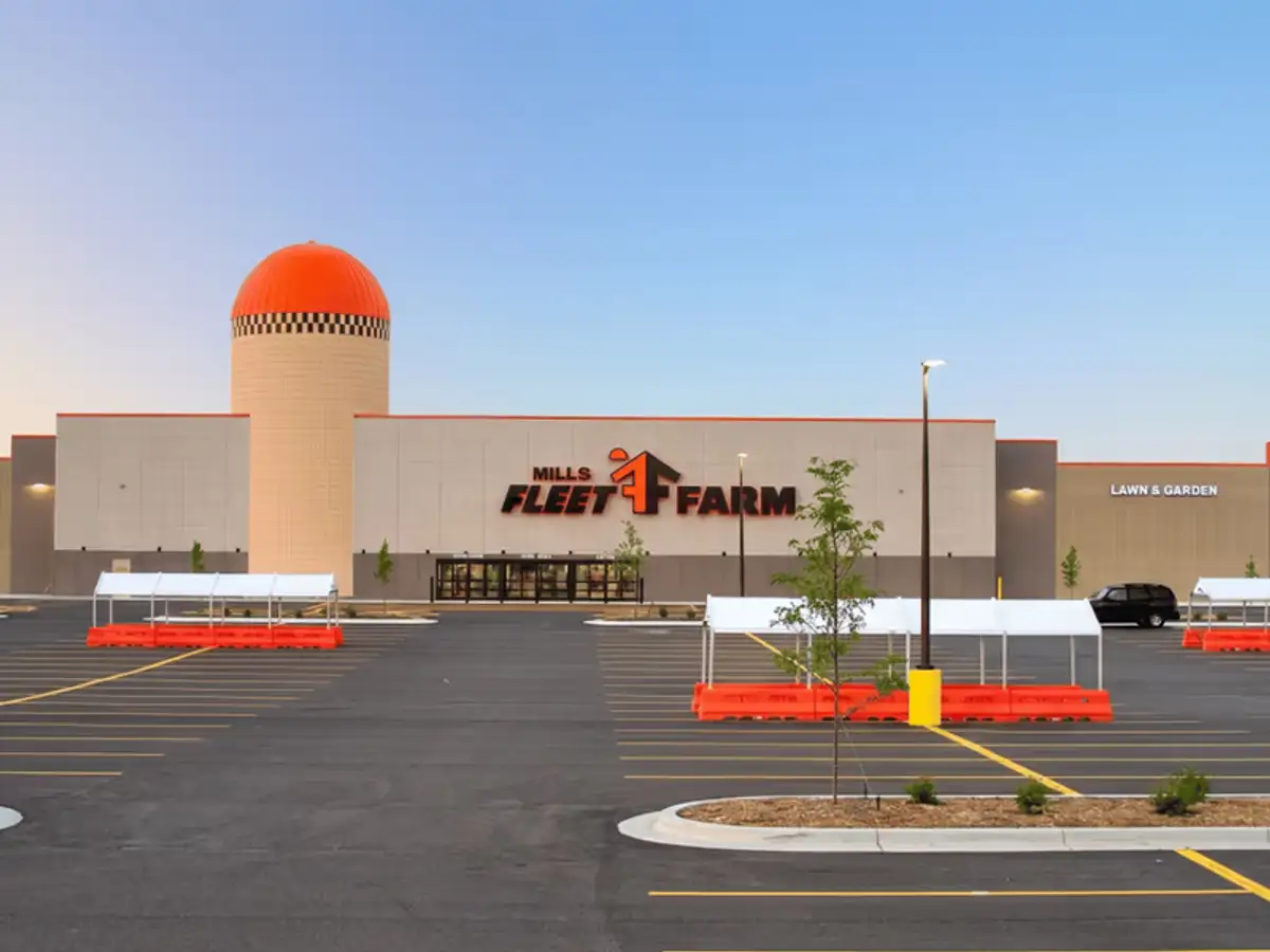 Free Fleet Farm Events: 3 Epic Summer Fun Days!
