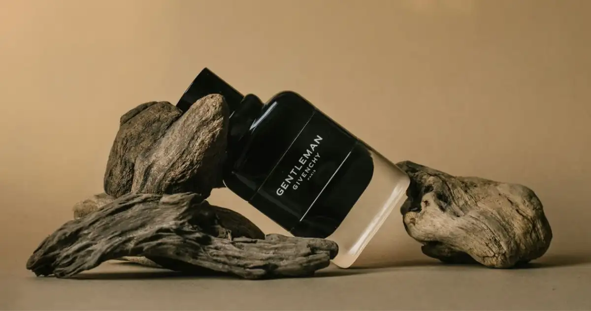 Free Fragrance Giveaway — H&N Magazine Perfume Selection