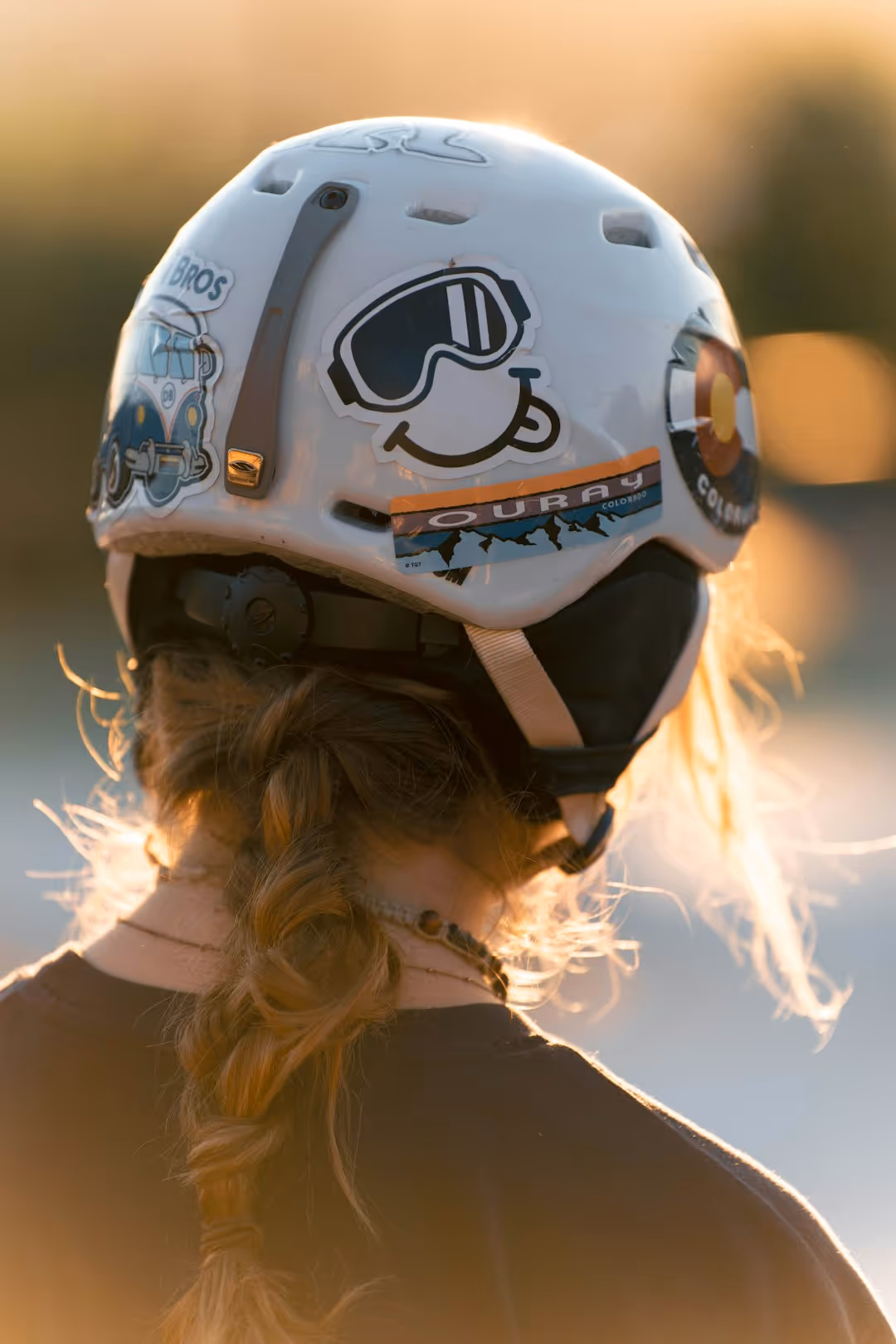 Free Lascoota Helmet: Get 1 Exclusive Sport Sample!