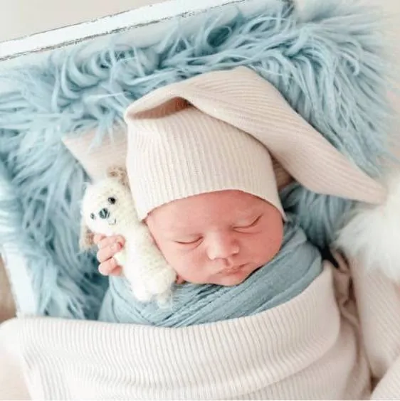Free Max Spielmann Baby Photoshoot: Get 4 Free Prints!