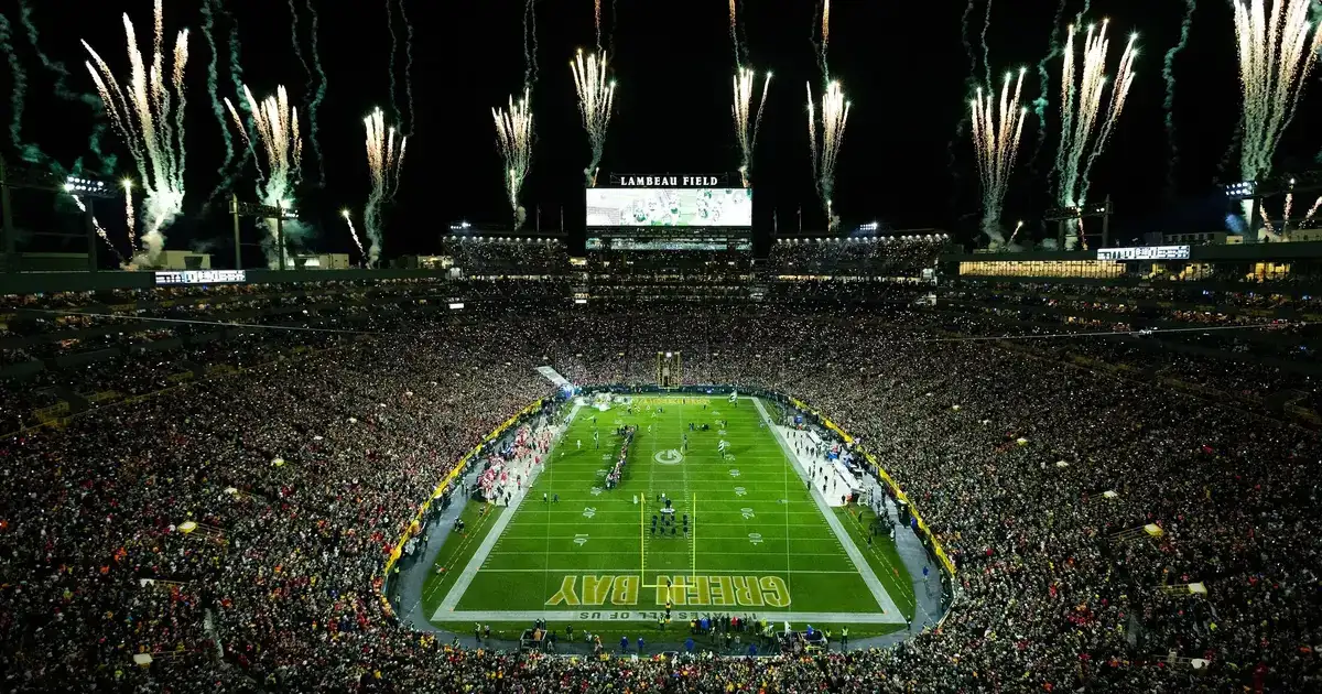 Win Travel Wisconsin Packers Sweepstakes — 14 Winners